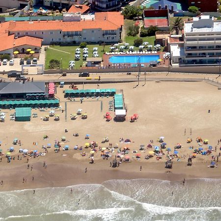 108 Y El Mar - Hotel Tejas Rojas Villa Gesell Kültér fotó
