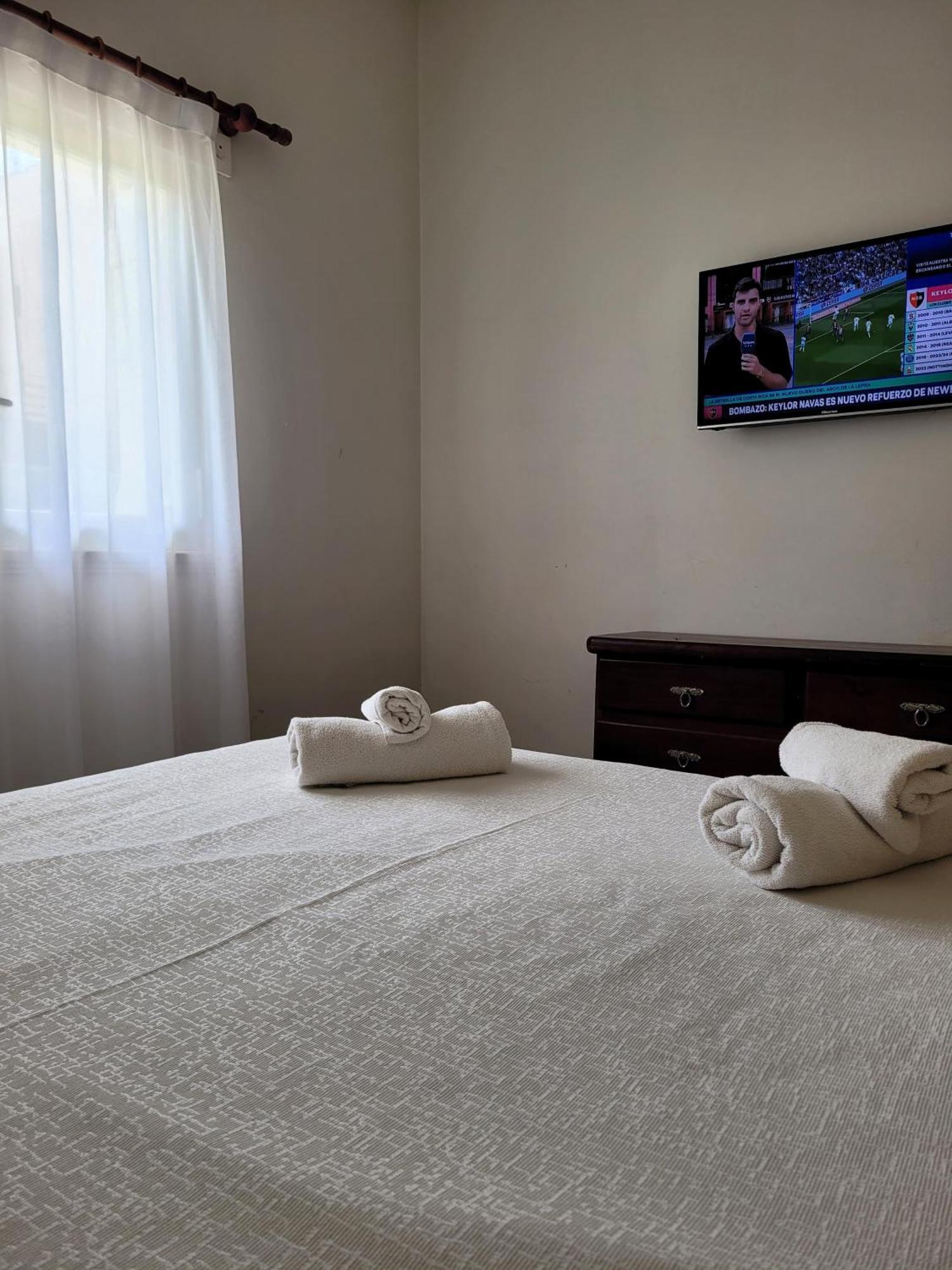 108 Y El Mar - Hotel Tejas Rojas Villa Gesell Kültér fotó
