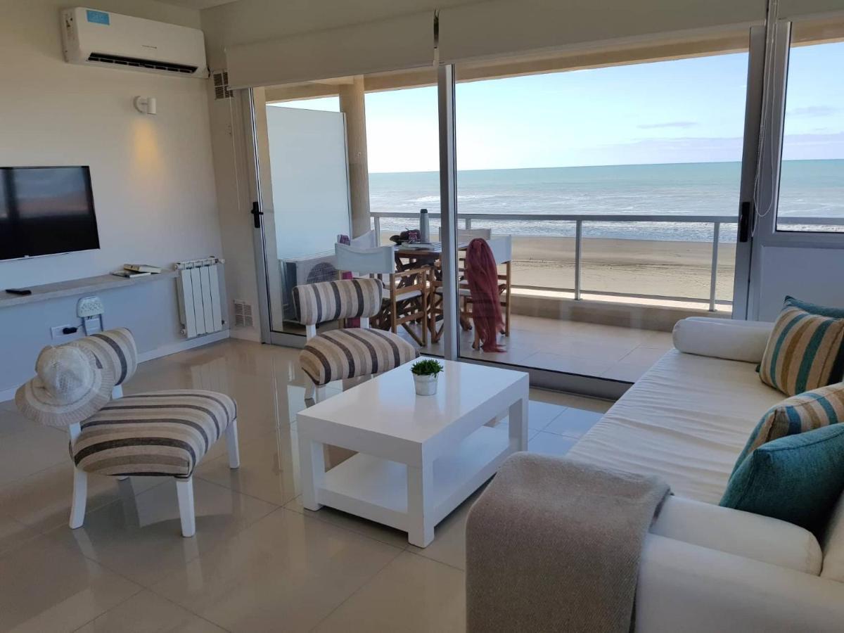 108 Y El Mar - Hotel Tejas Rojas Villa Gesell Kültér fotó