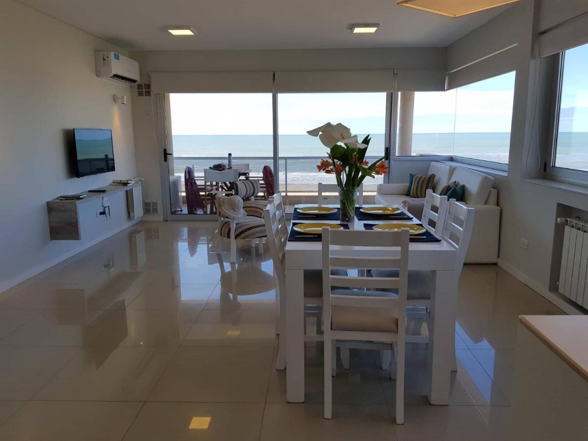 108 Y El Mar - Hotel Tejas Rojas Villa Gesell Kültér fotó